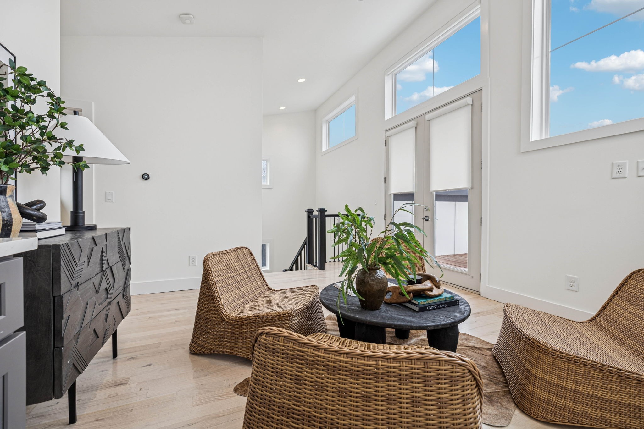 1403 10th Avenue North, Unit A Nashville, TN 37208 - Photo 24 of 53 a living room with furniture and a potted plant