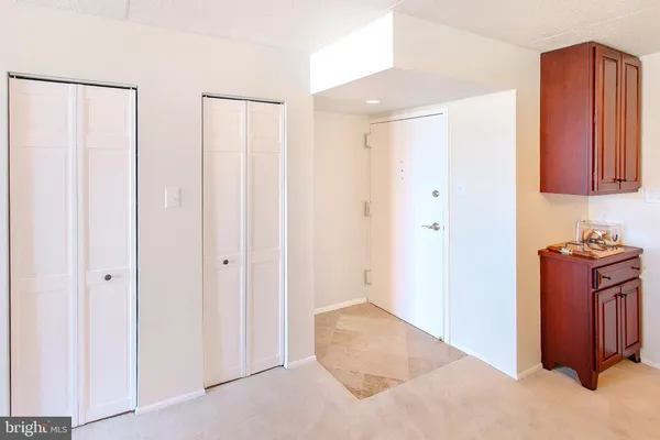 $273,900 | 6300 Stevenson Avenue, Unit 1018, Alexandria, VA 22304