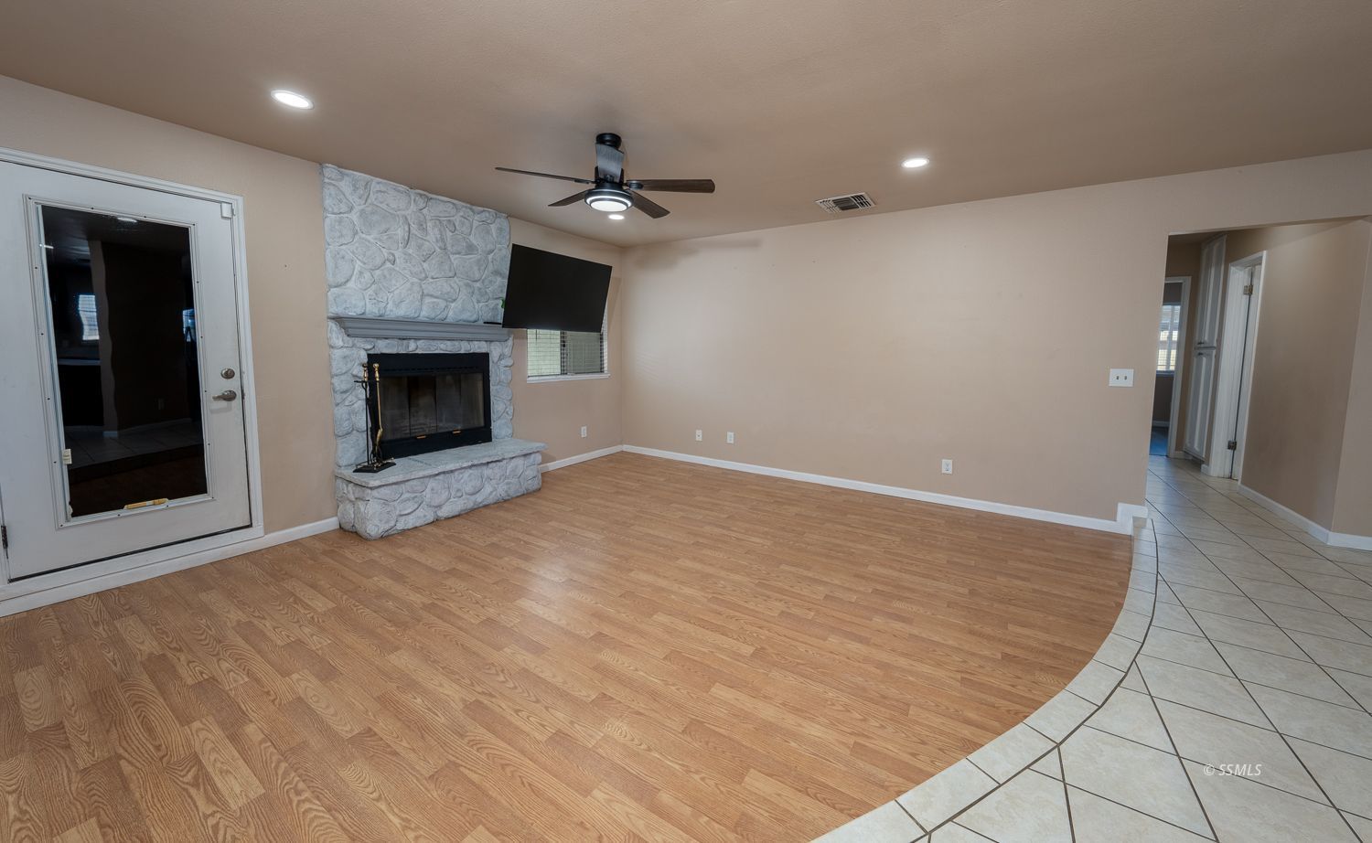 Gallery Image 7
