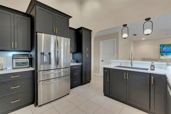 $4,500 | 1583 Eastlake Way, Weston, FL 33326