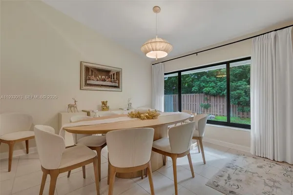 $4,500 | 1583 Eastlake Way, Weston, FL 33326