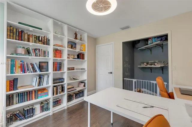 $7,000 | 1583 Eastlake Way, Weston, FL 33326