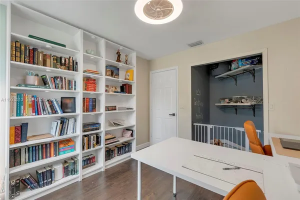 $4,500 | 1583 Eastlake Way, Weston, FL 33326