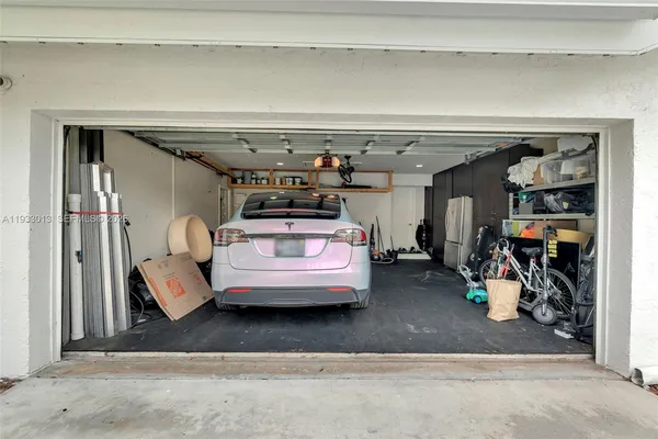 $4,500 | 1583 Eastlake Way, Weston, FL 33326