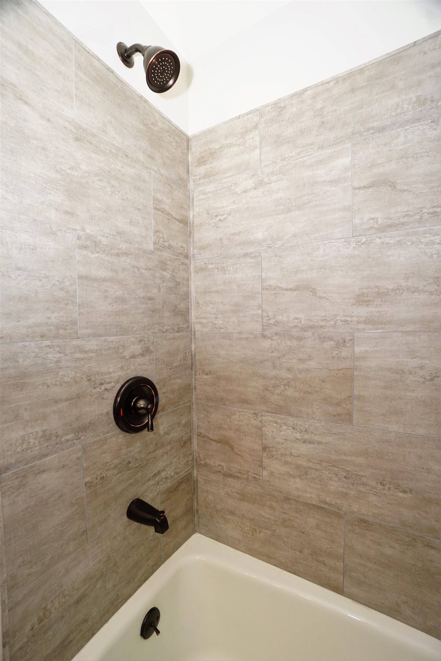 43 Joseph Road Salem, NH 03079 - Photo 25 of 39 Gallery Image 25