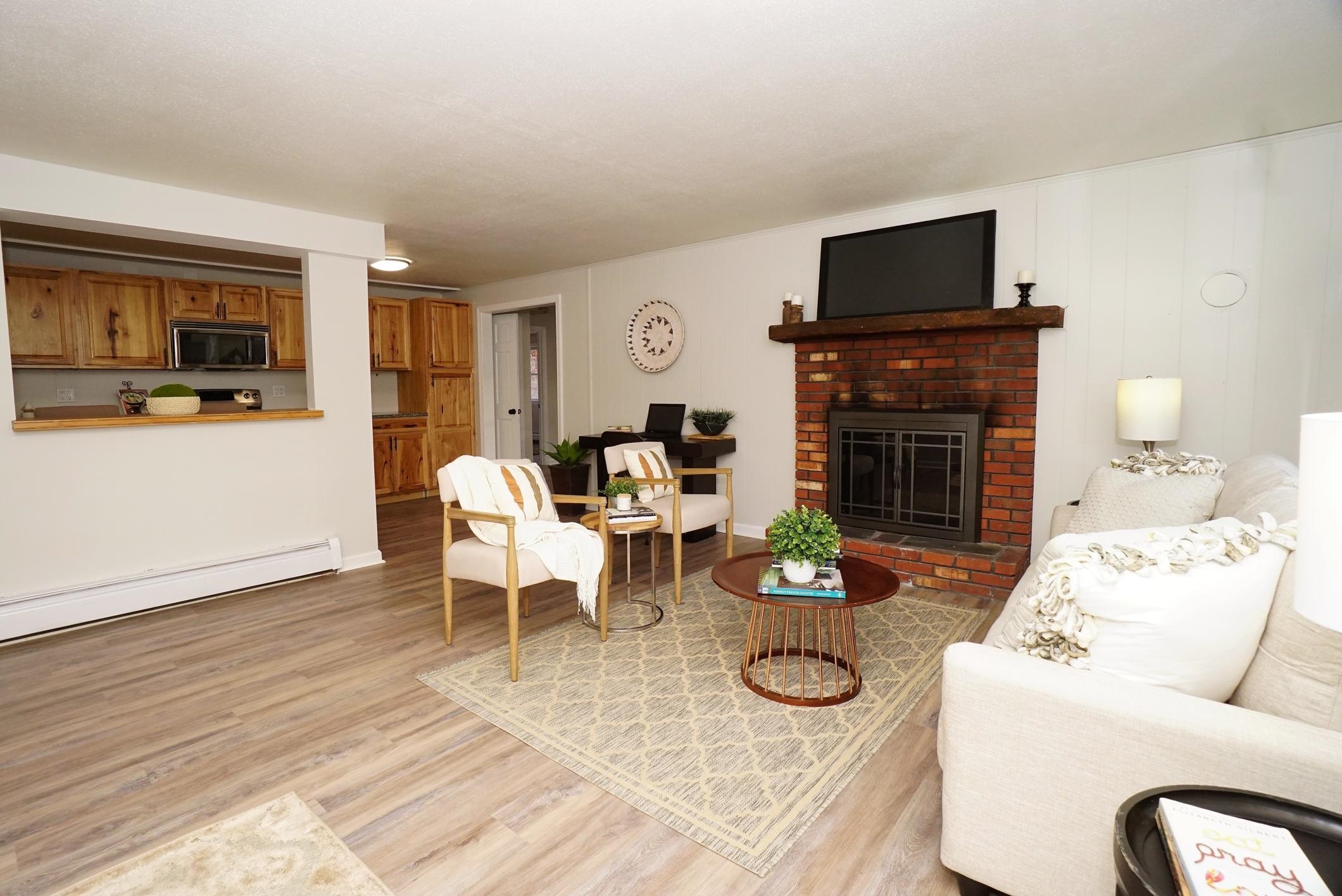 43 Joseph Road Salem, NH 03079 - Photo 7 of 39 Gallery Image 7