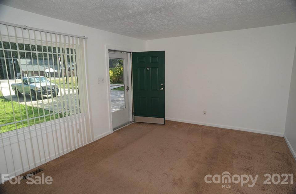628 Newsome Road Salisbury, NC 28146 - Photo 3 of 19 Gallery Image 3