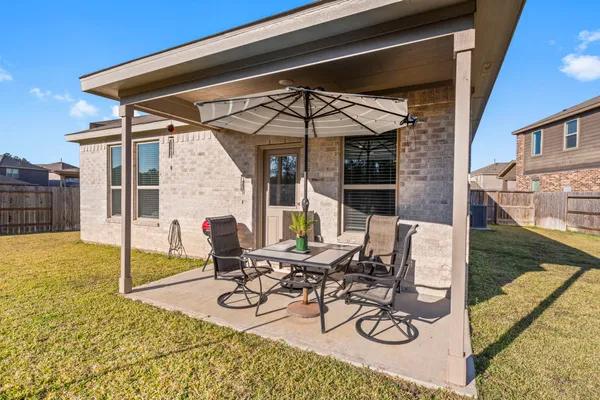 $1,800 | 14502 Rustic Birch Drive, Conroe, TX 77302