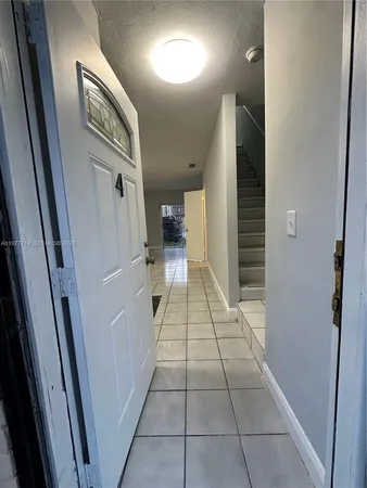 $2,000 | 10902 Southwest 2nd Street, Unit 4F, Sweetwater, FL 33174