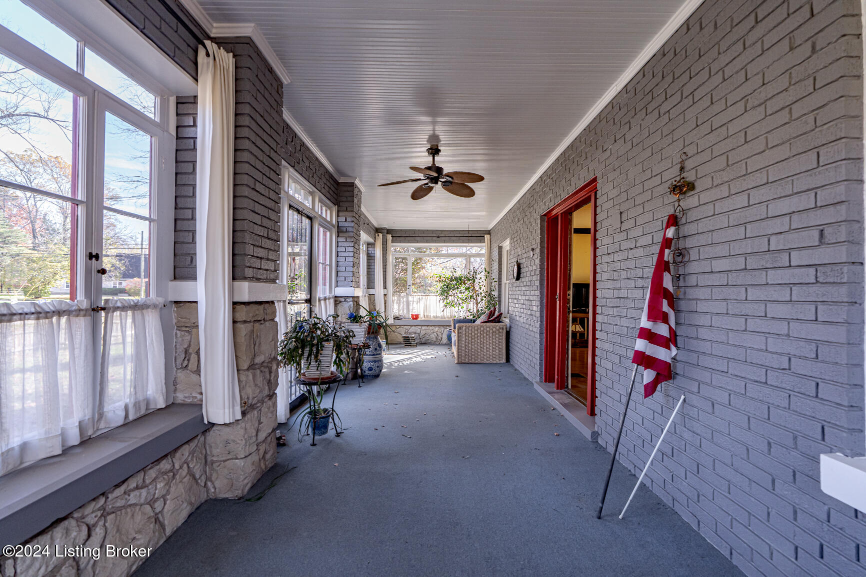 7004 River Road Prospect, KY 40059 - Photo 33 of 41 DSC09897