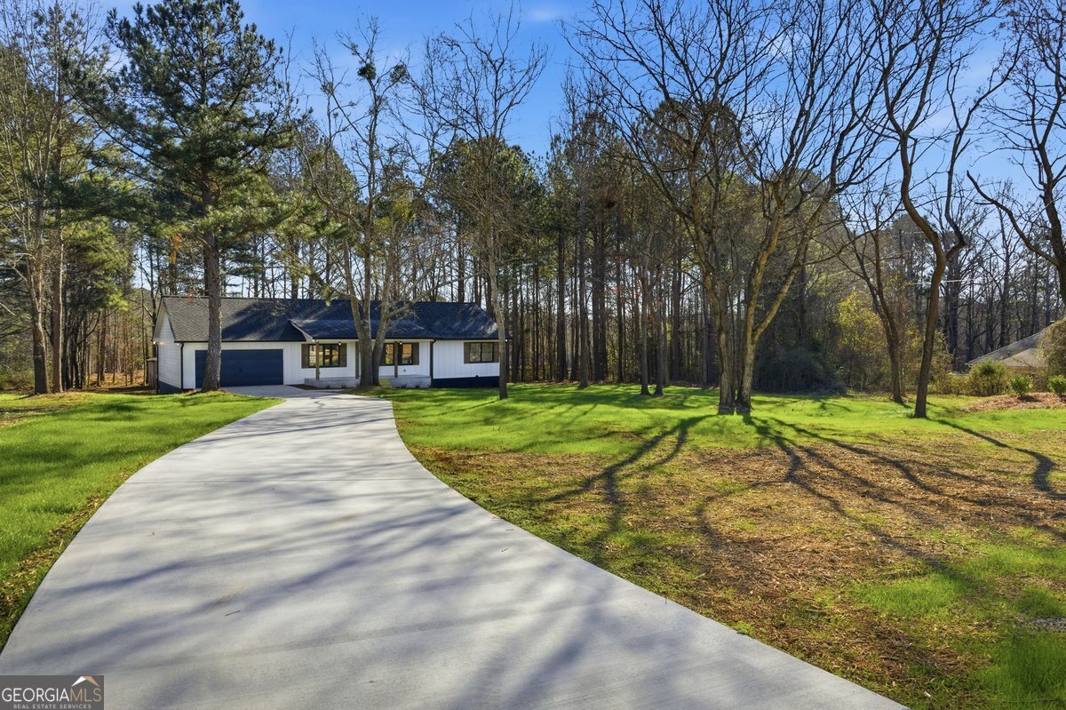 930 Wynn Road McDonough, GA 30252 - Photo 4 of 35