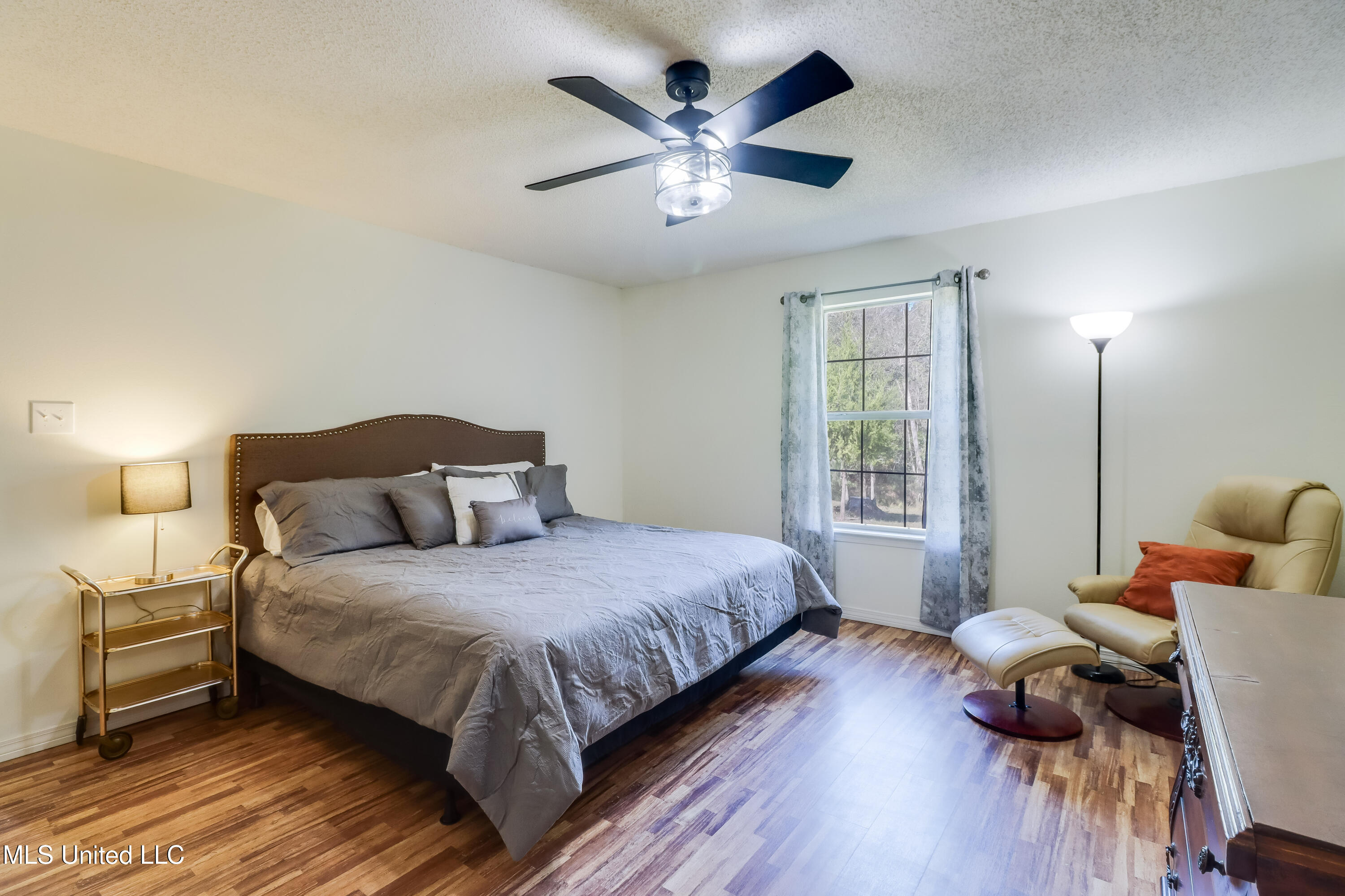 9018 Ferry Point Road Gautier, MS 39553 - Photo 23 of 46 IMG_0110-Edit