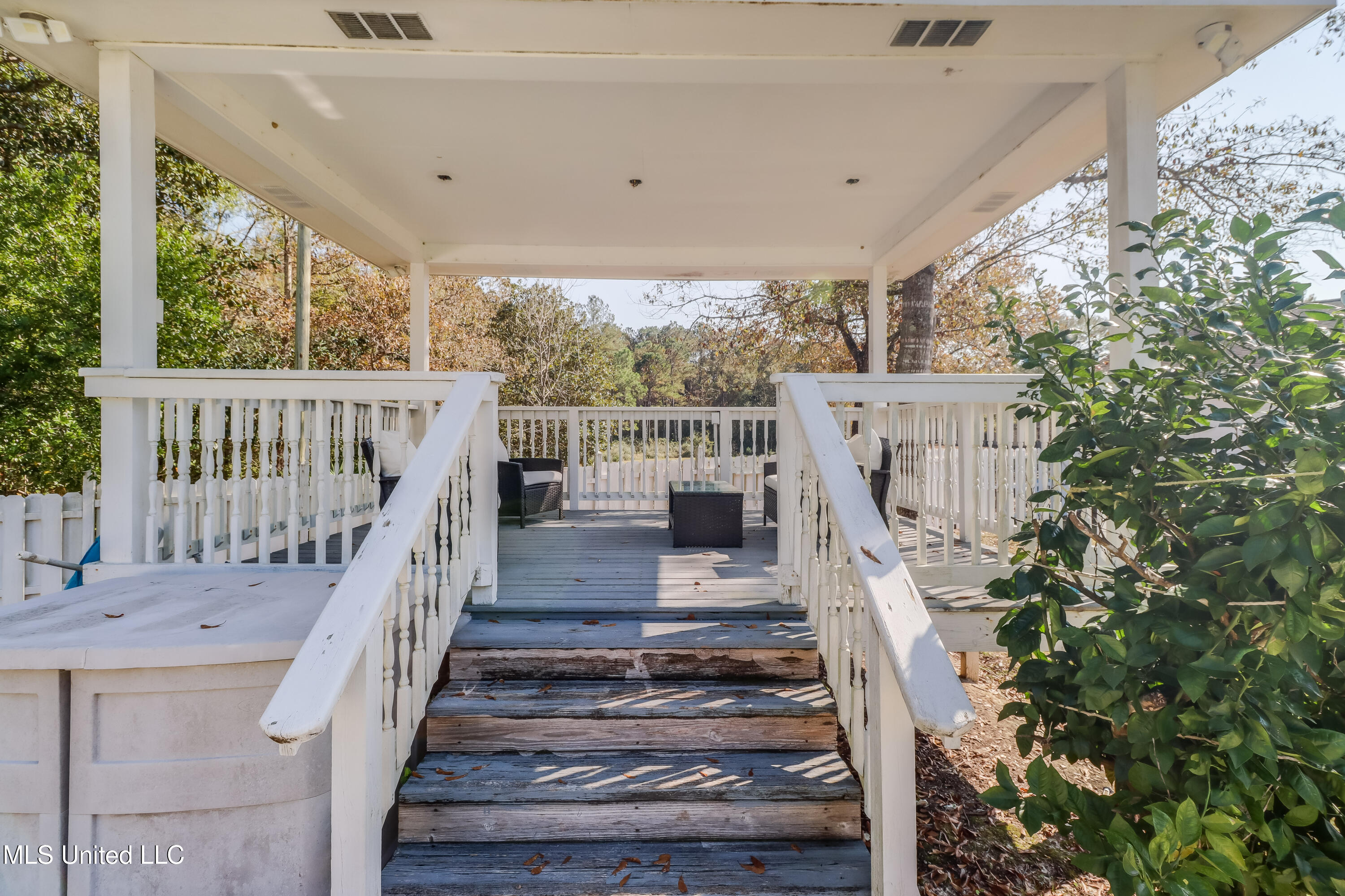 9018 Ferry Point Road Gautier, MS 39553 - Photo 30 of 46 IMG_0125-EditGa