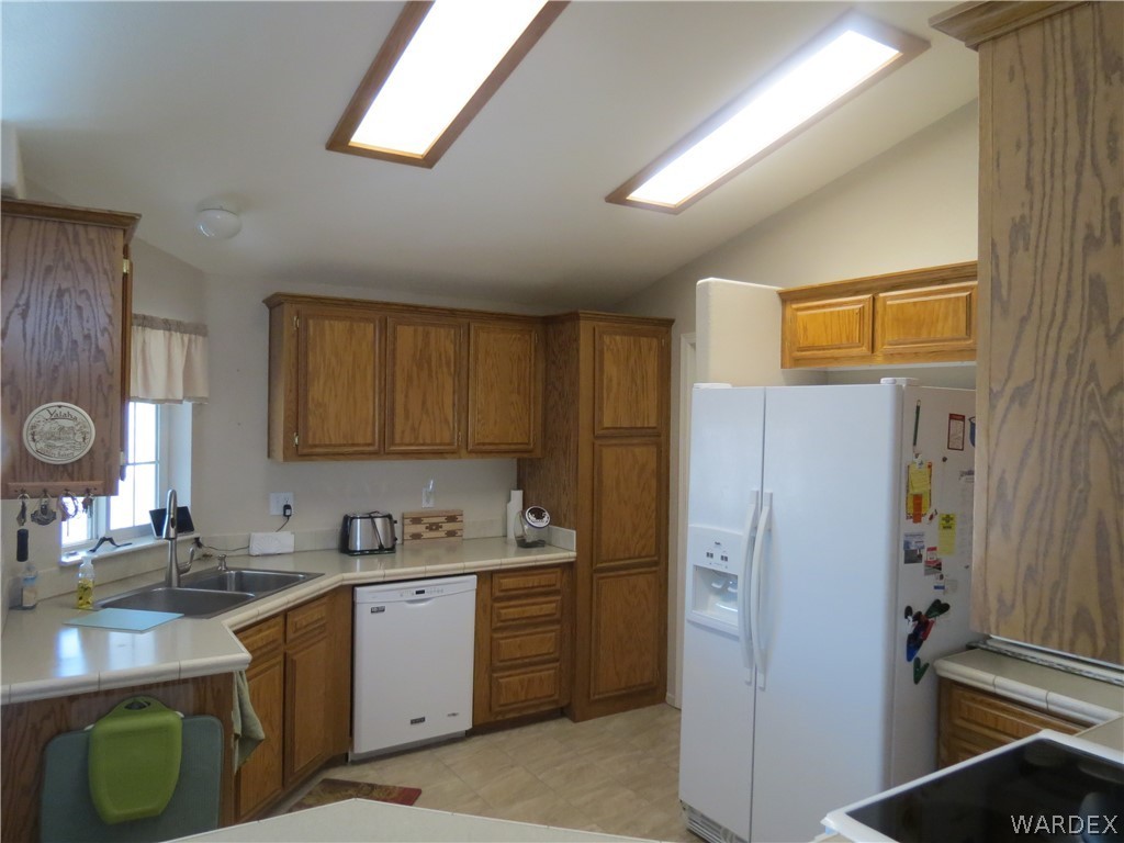 1545 East El Rodeo Road Fort Mohave, AZ 86426 - Photo 13 of 47 Gallery Image 13