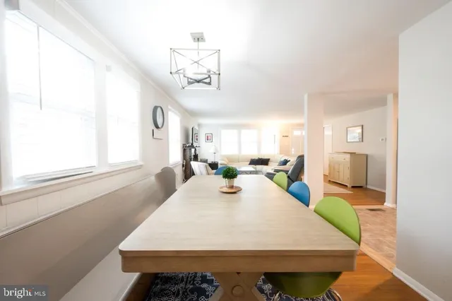 $1,899,000 | 6 West 11th Street, Barnegat Light, NJ 08006