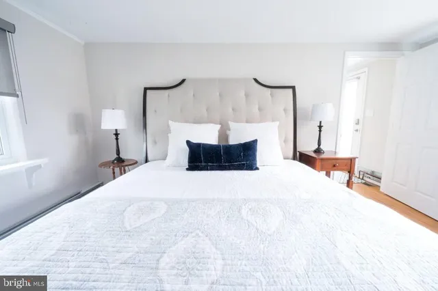 $1,899,000 | 6 West 11th Street, Barnegat Light, NJ 08006