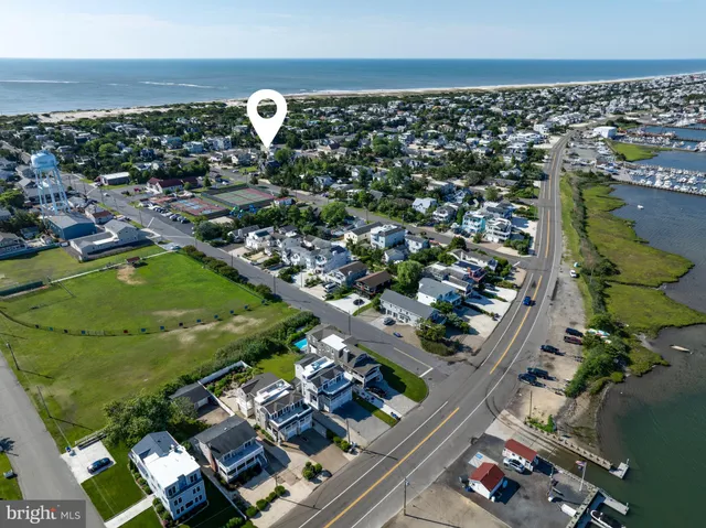 $1,899,000 | 6 West 11th Street, Barnegat Light, NJ 08006