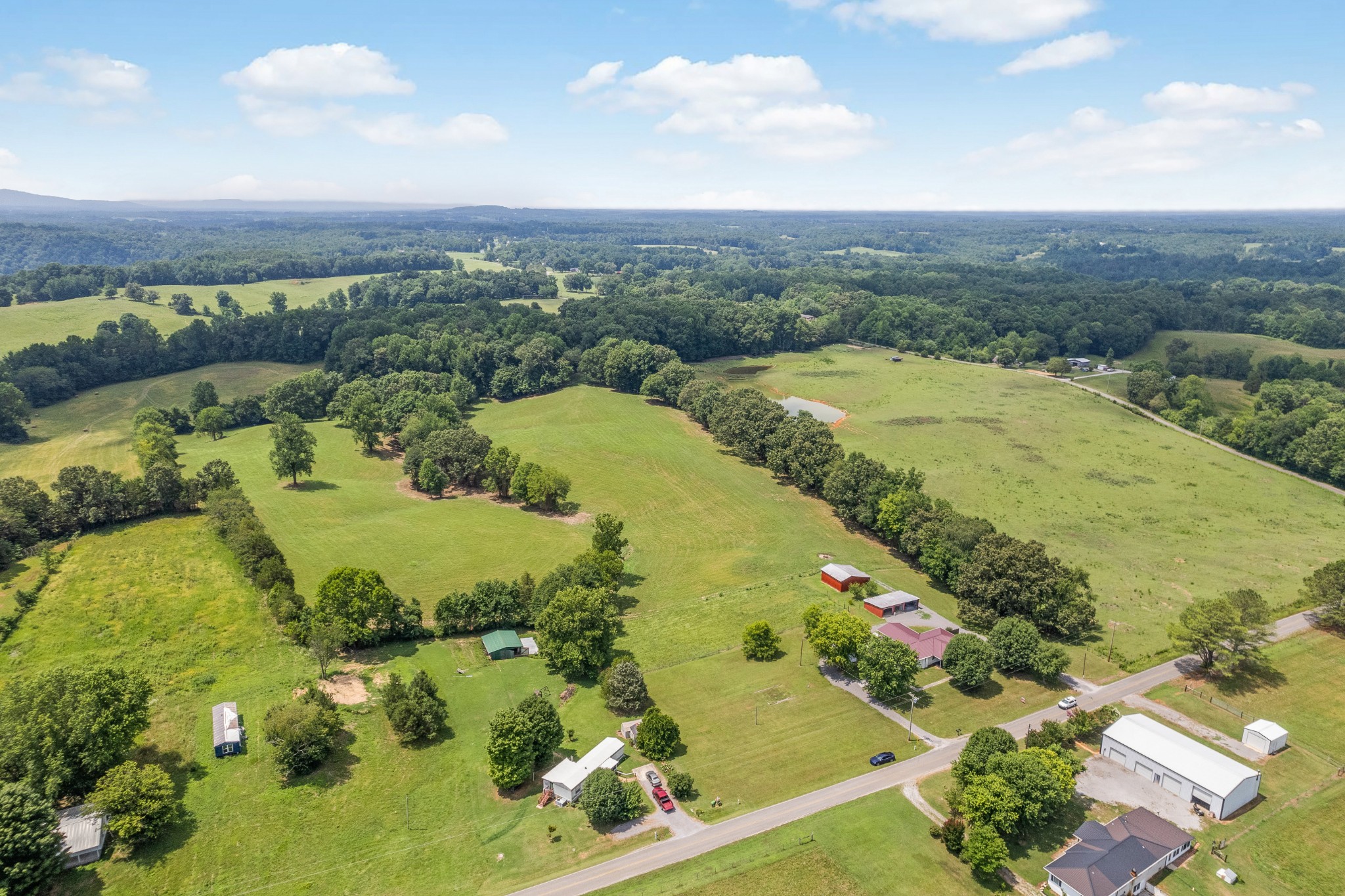 2688 Allen Bend Road Smithville, TN 37166 - Photo 11 of 37 Gallery Image 11