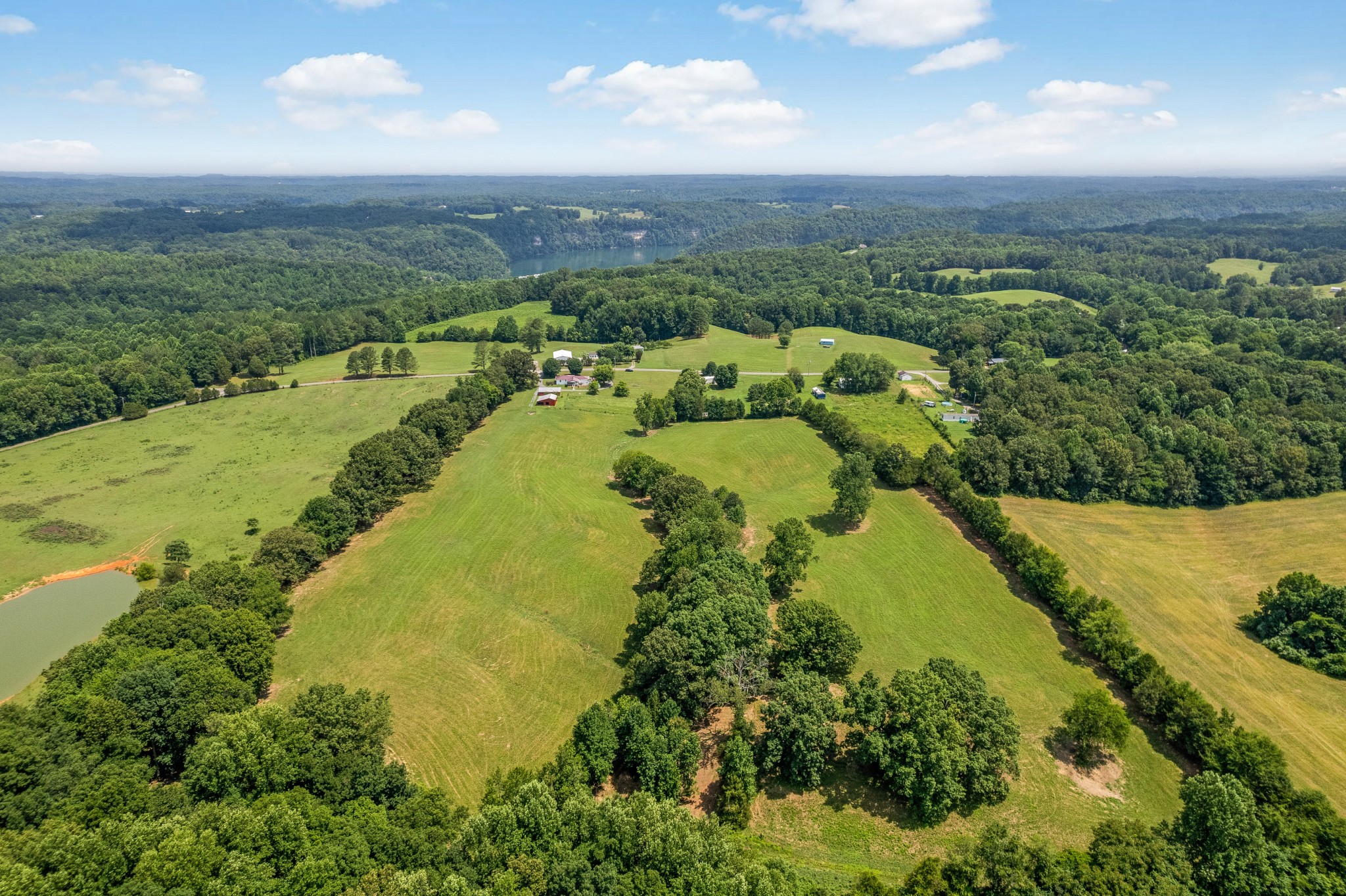 2688 Allen Bend Road Smithville, TN 37166 - Photo 9 of 37 Gallery Image 9