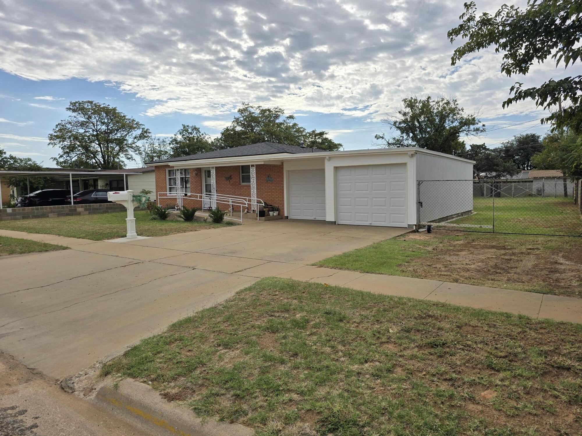 511 North 15th Street Lamesa, TX 79331 - Photo 38 of 39 20251007_103809
