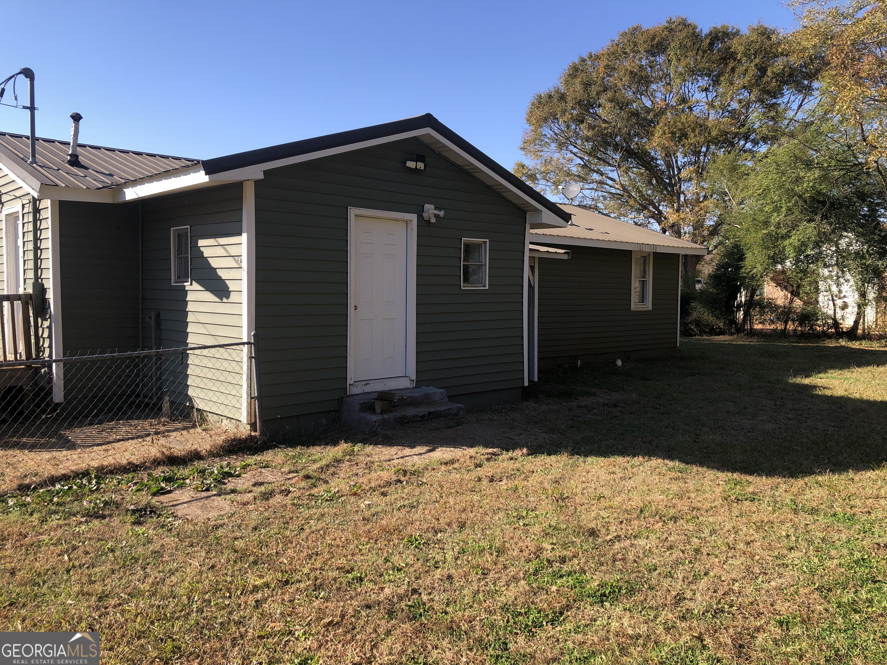 4454 Highway 3 Griffin, GA 30223 - Photo 19 of 23 a front view of house with yard