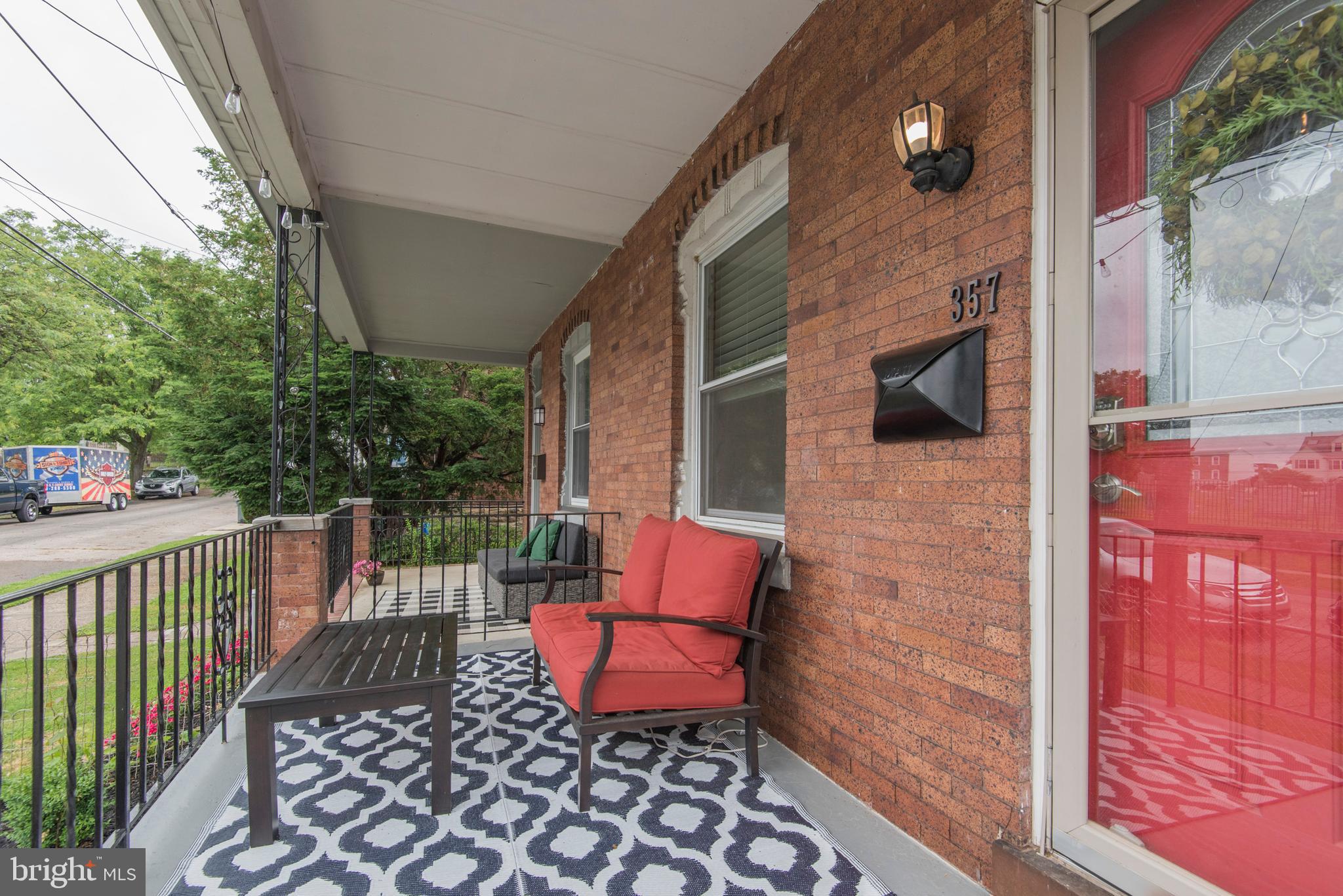 357 Lemonte Street Philadelphia, PA 19128 - Photo 6 of 44