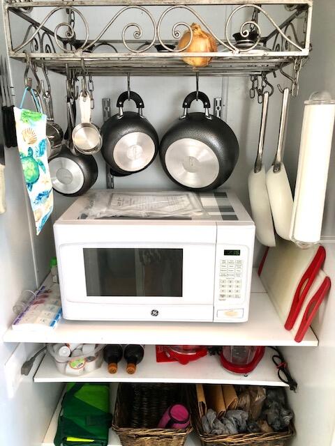 55 Boca Chica Road, Unit 132 Key West, FL 33040 - Photo 9 of 54 microwave