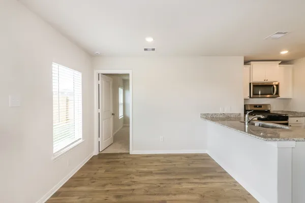 $1,890 | 425 Sunny Highlands Drive, Katy, TX 77493