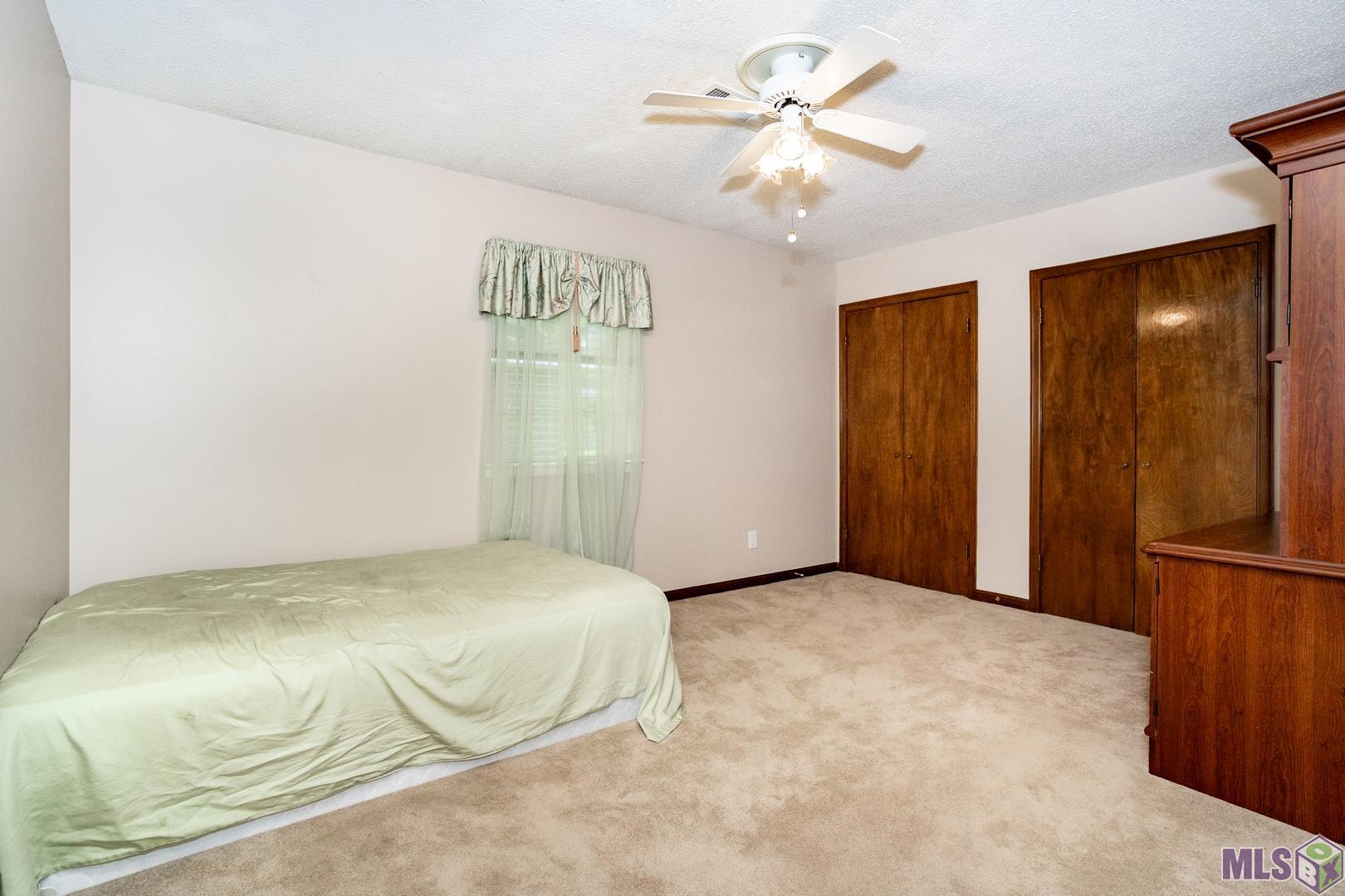 10196 Twin Cedars Street Baton Rouge, LA 70816 - Photo 19 of 26 Gallery Image 19