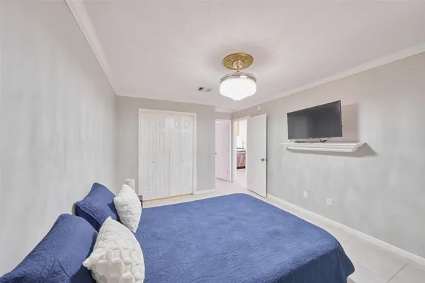 $289,000 | 801 River Road, Unit 105D, Montgomery, TX 77356
