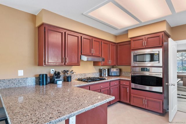 $989,000 | 470 Chestnut Roan Drive, Alpine, CA 91901