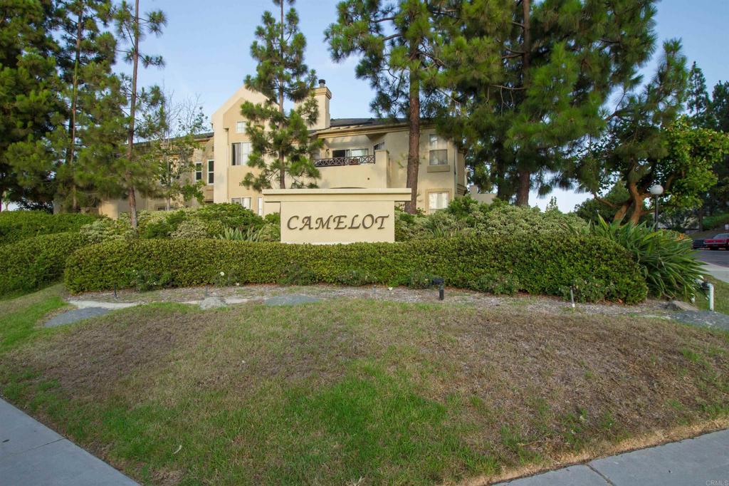 2023 Lakeridge Circle, Unit 203 Chula Vista, CA 91913 - Photo 21 of 24 a sign that is on the side of a road