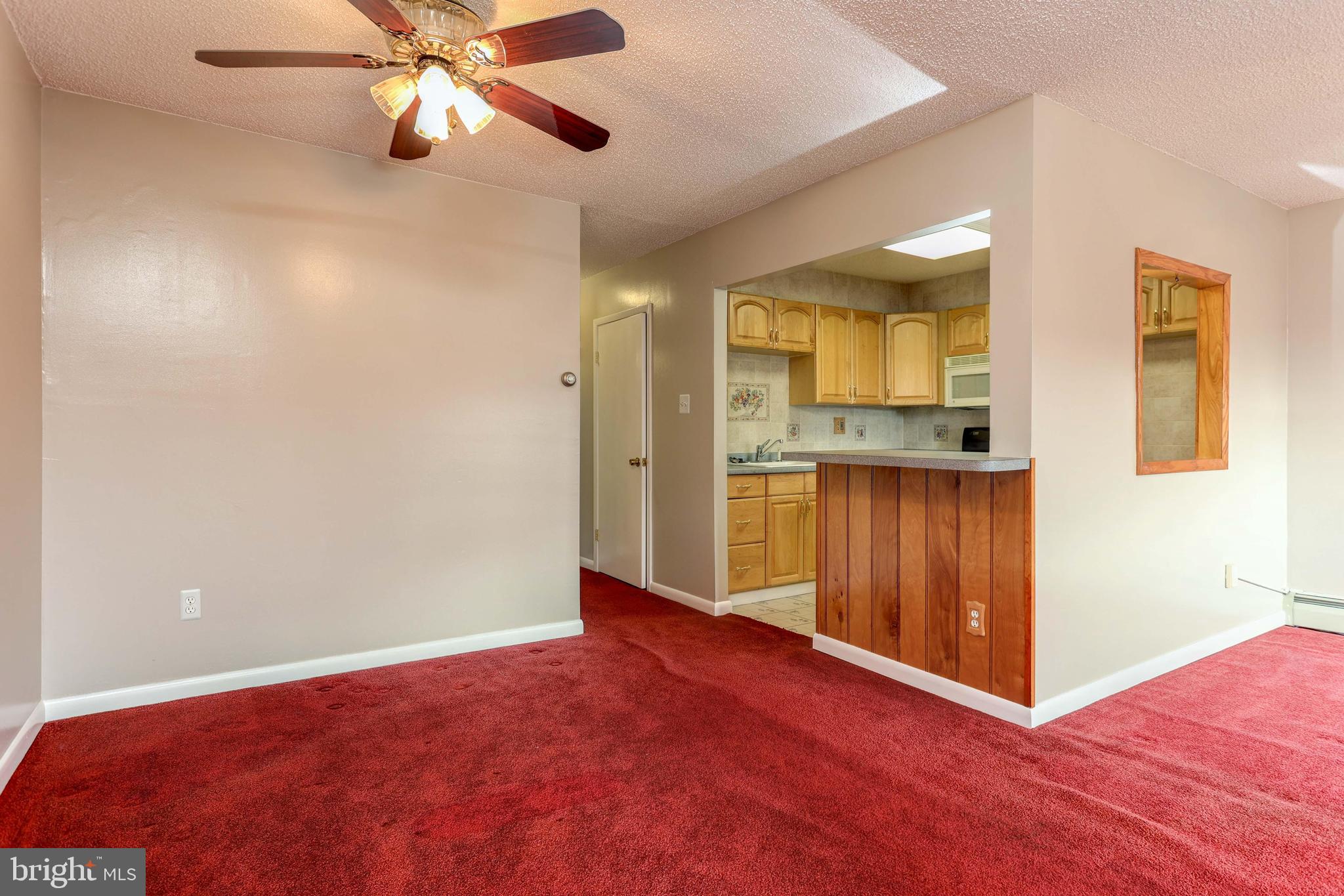 10828 Heflin Road Philadelphia, PA 19154 - Photo 12 of 31 Dining Room