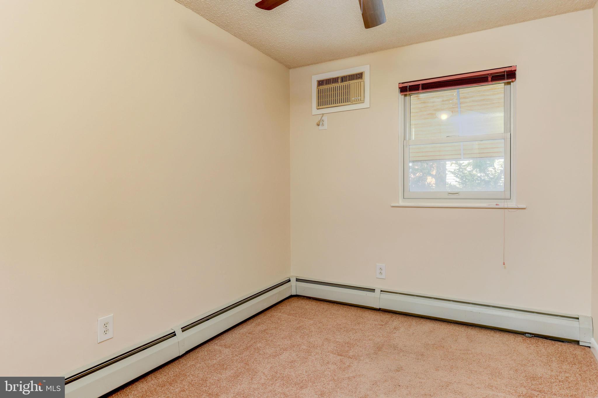 10828 Heflin Road Philadelphia, PA 19154 - Photo 21 of 31 Bedroom #2