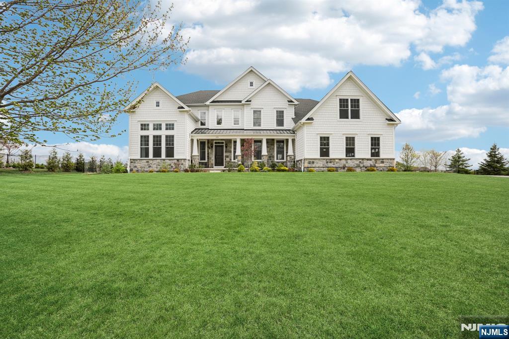 281 Crescent Avenue Ramsey, NJ 07430 - Photo 1 of 47