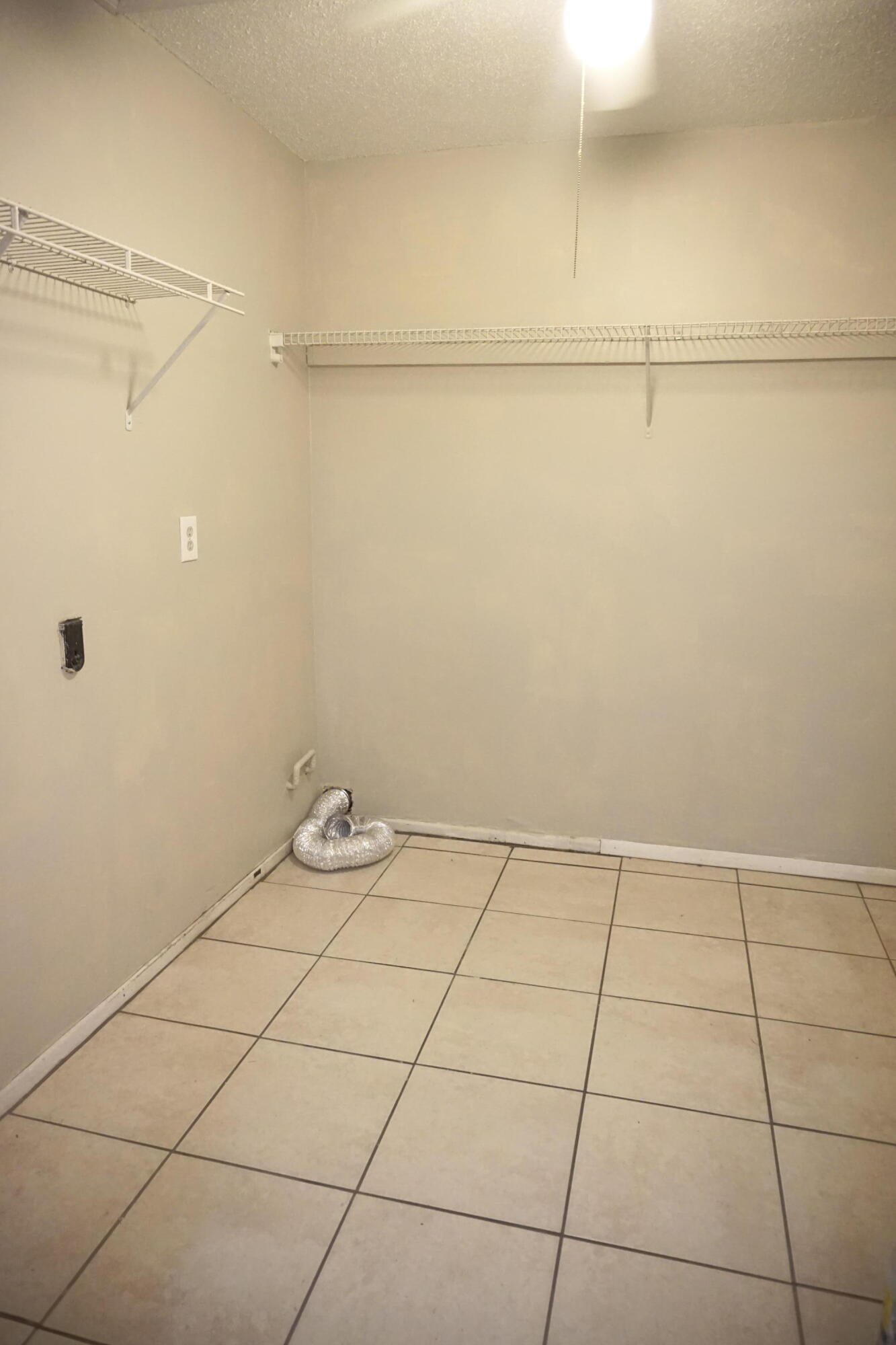 971 Fulton Lane Northeast Palm Bay, FL 32905 - Photo 32 of 42 DSC08339