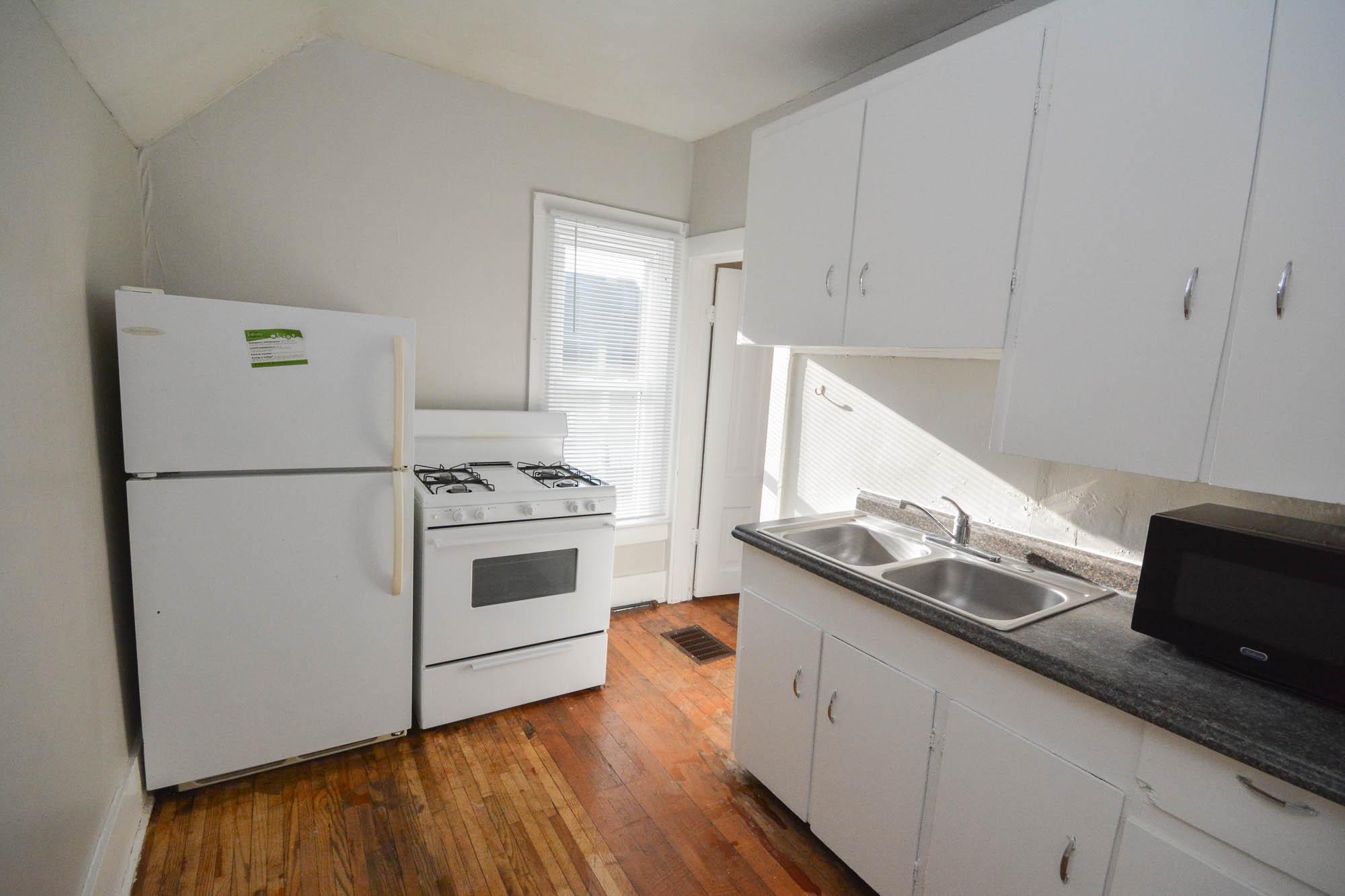 107 3rd Avenue Southwest Austin, MN 55912 - Photo 11 of 19