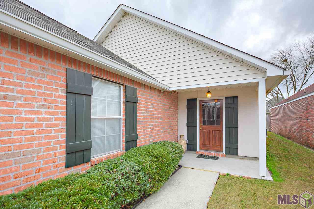 13208 Natchez Court Baton Rouge, LA 70810 - Photo 2 of 17 Gallery Image 2