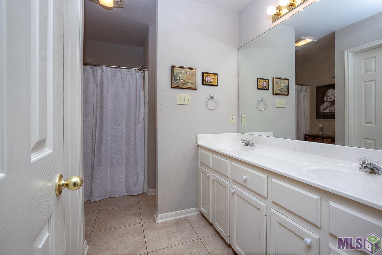 13208 Natchez Court Baton Rouge, LA 70810 - Photo 10 of 17 Gallery Image 10