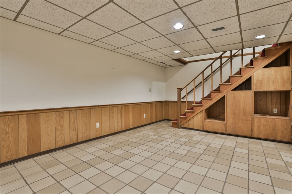 21 Westerly Street, Unit 3 Wellesley, MA 02482 - Photo 32 of 41
