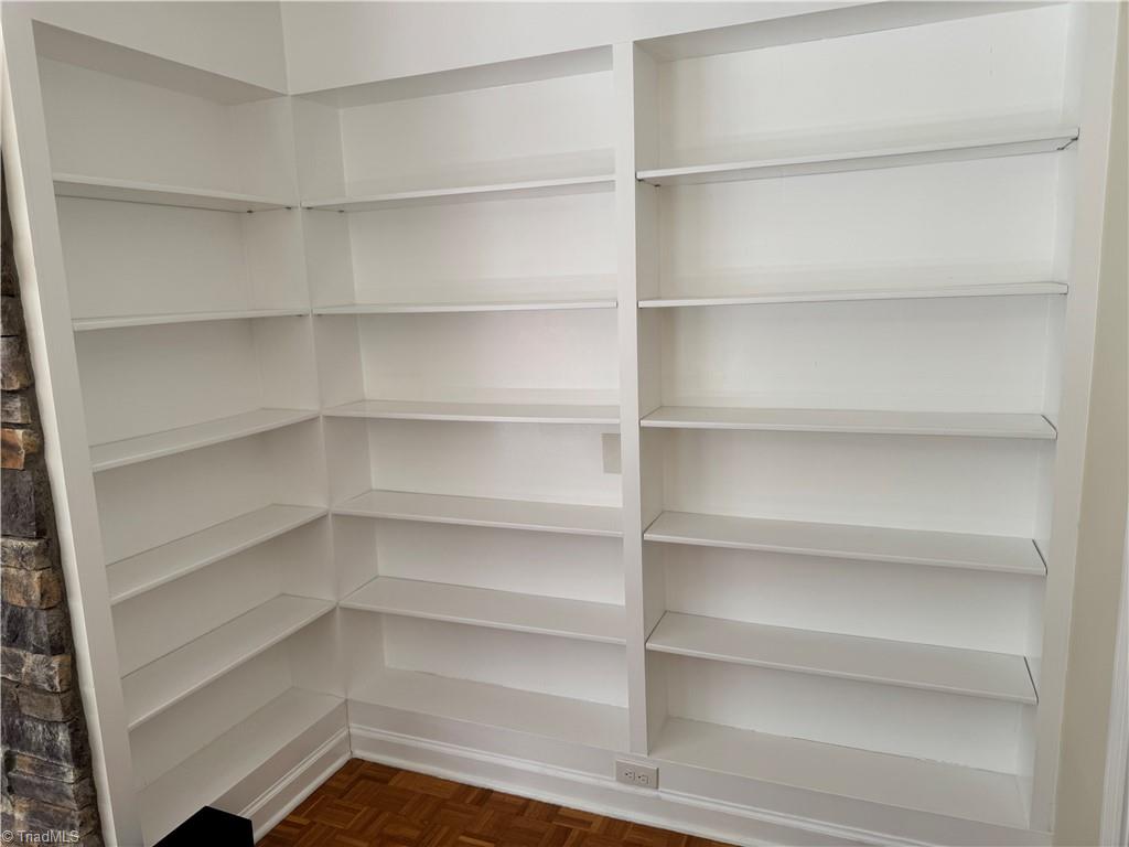 1805 Country Club Drive High Point, NC 27262 - Photo 24 of 25