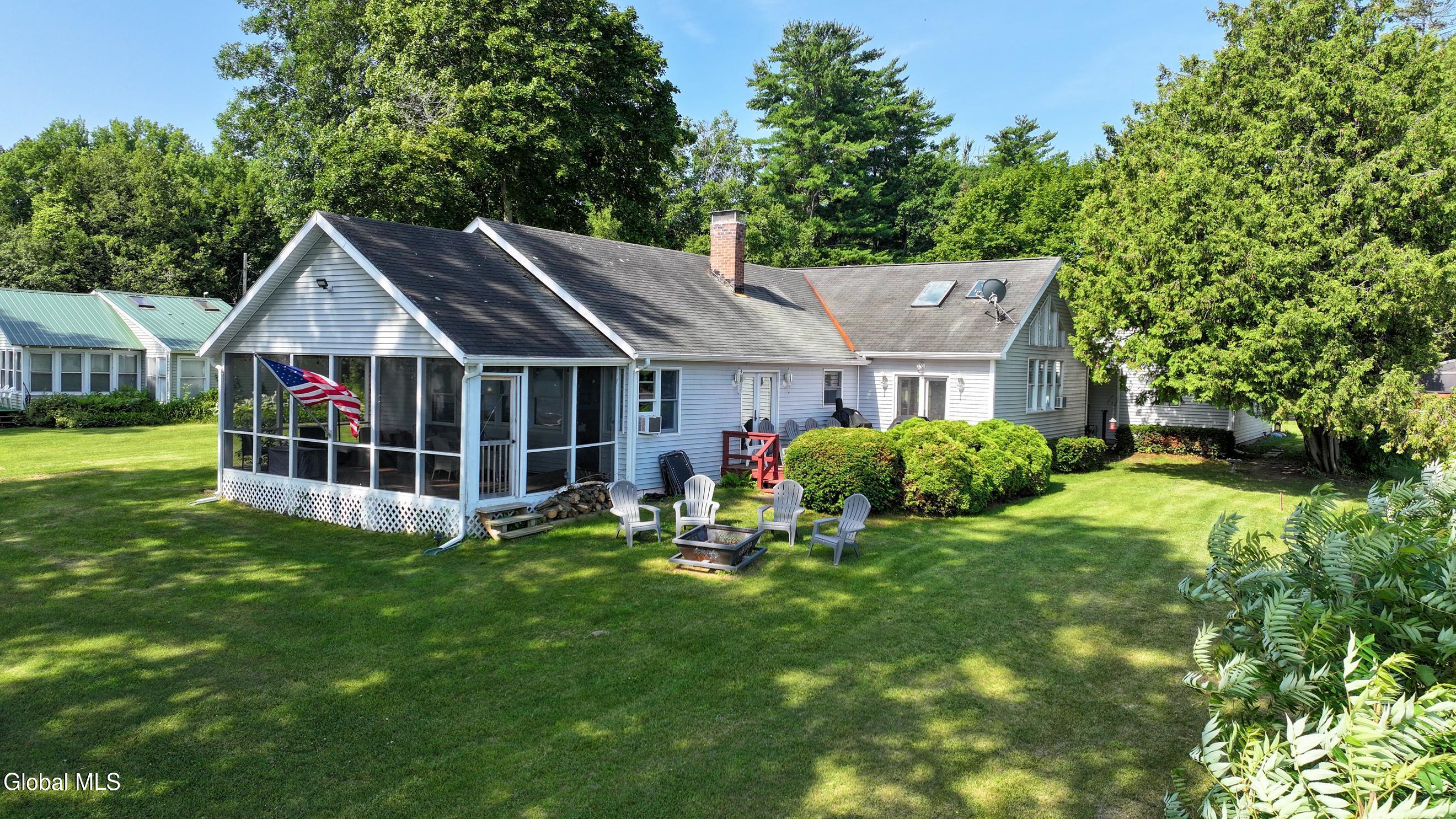 8 Berry Patch Way Crown Point, NY 12928 - Photo 2 of 39 1000008790