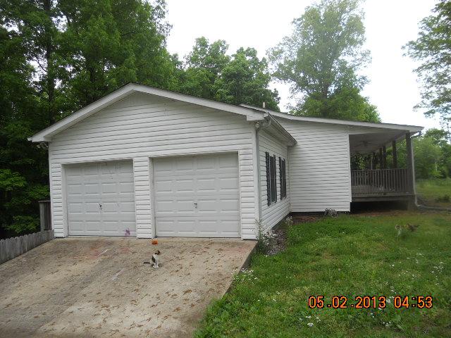 121 Dogwood Road Charlotte, TN 37036 - Photo 2 of 11 Gallery Image 2