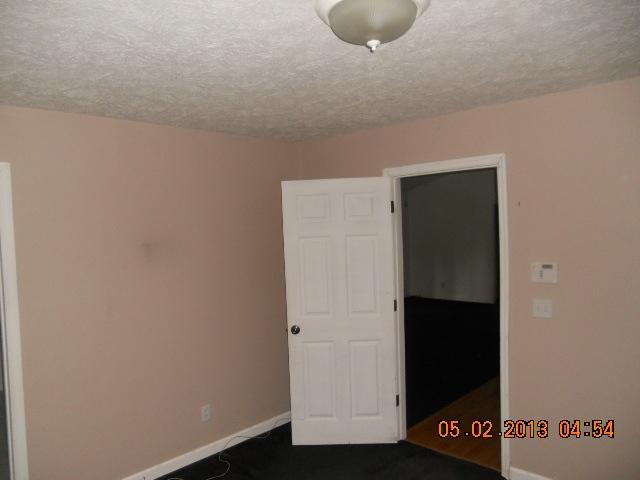 121 Dogwood Road Charlotte, TN 37036 - Photo 5 of 11 Gallery Image 5