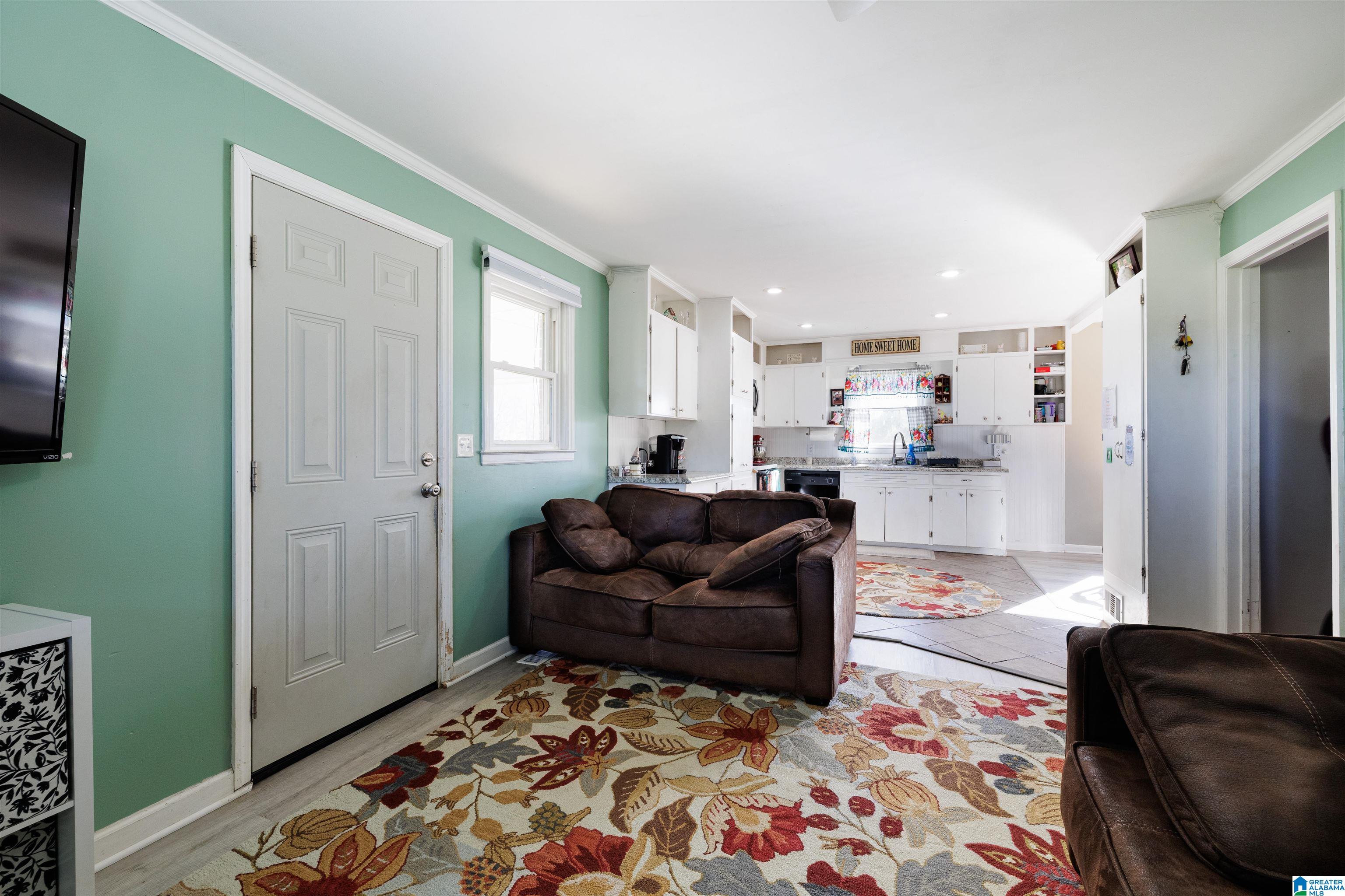 814 Hopeful Road Munford, AL 36268 - Photo 5 of 23