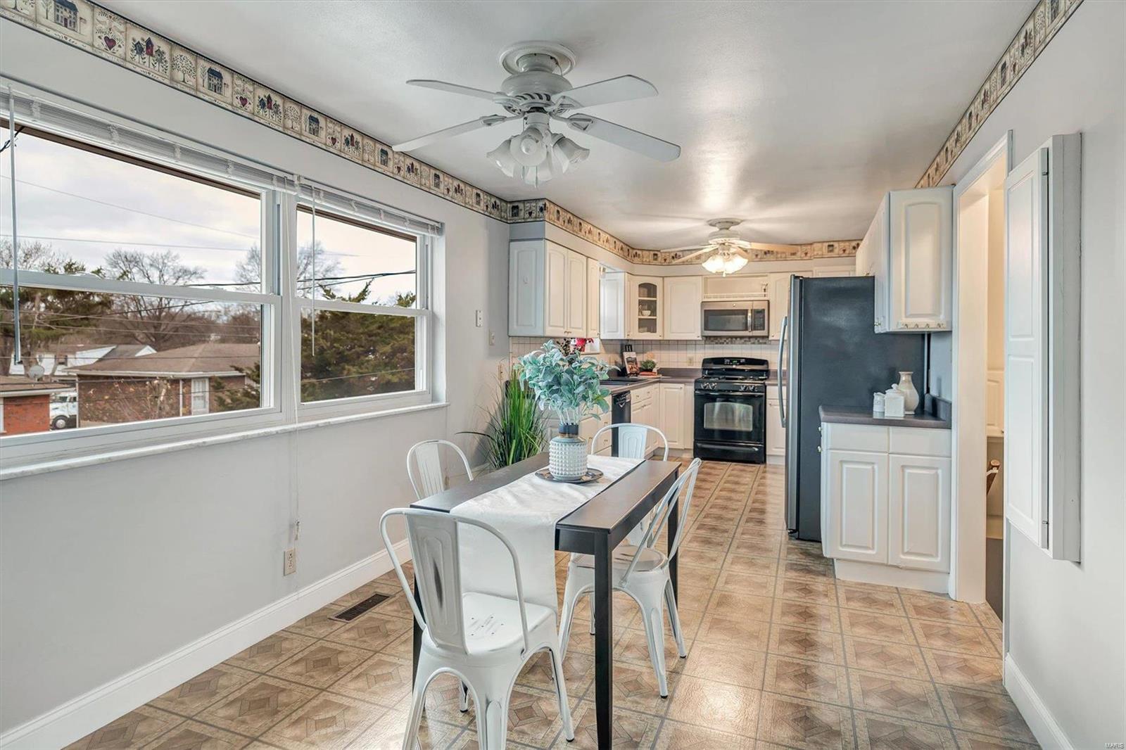 4622 Weber Road St. Louis, MO 63123 - Photo 7 of 21 Gallery Image 7