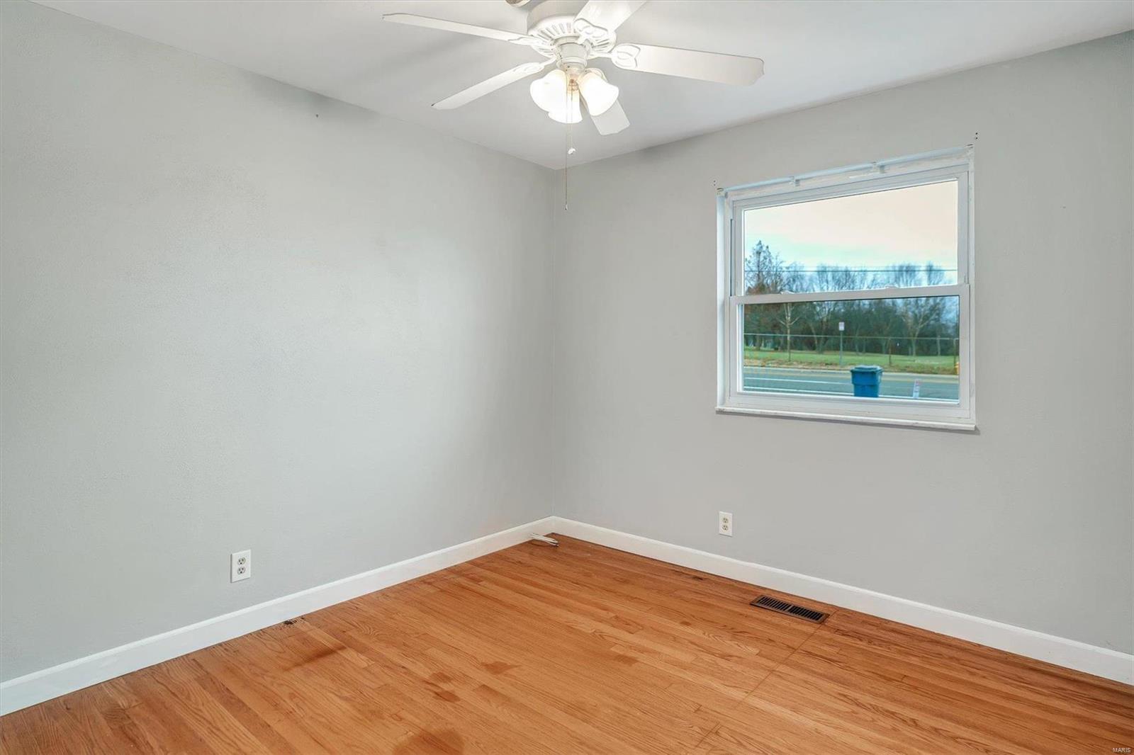4622 Weber Road St. Louis, MO 63123 - Photo 8 of 21 Gallery Image 8