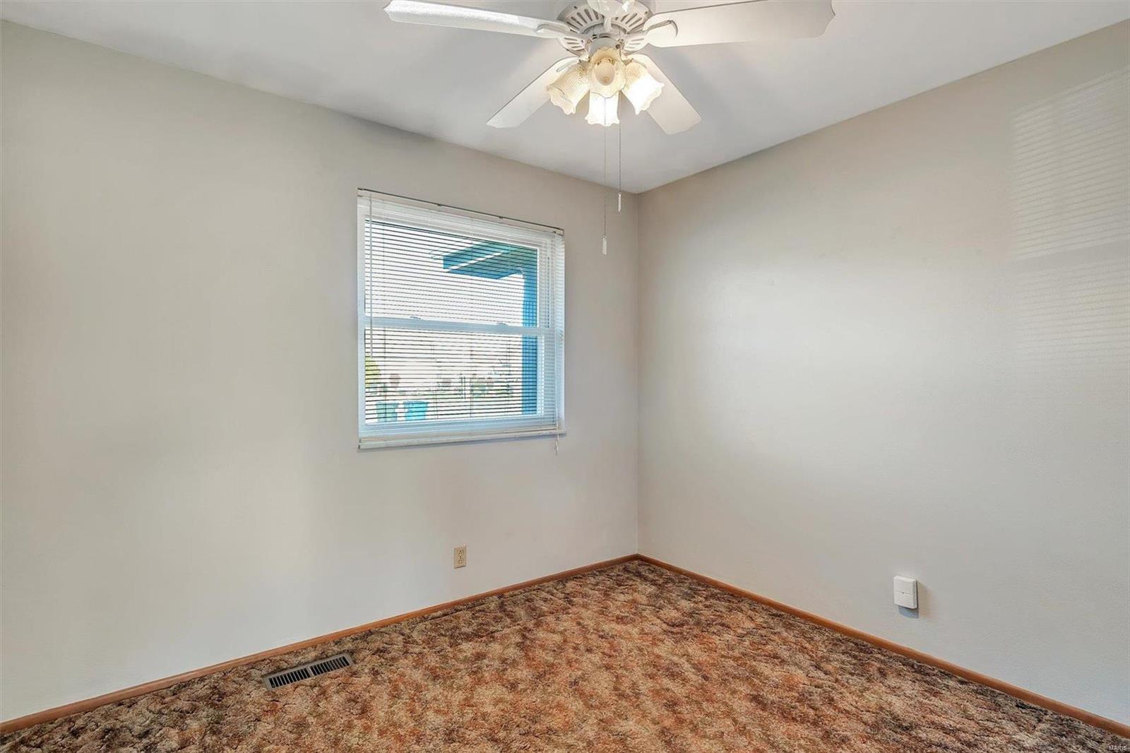 4622 Weber Road St. Louis, MO 63123 - Photo 9 of 21 Gallery Image 9