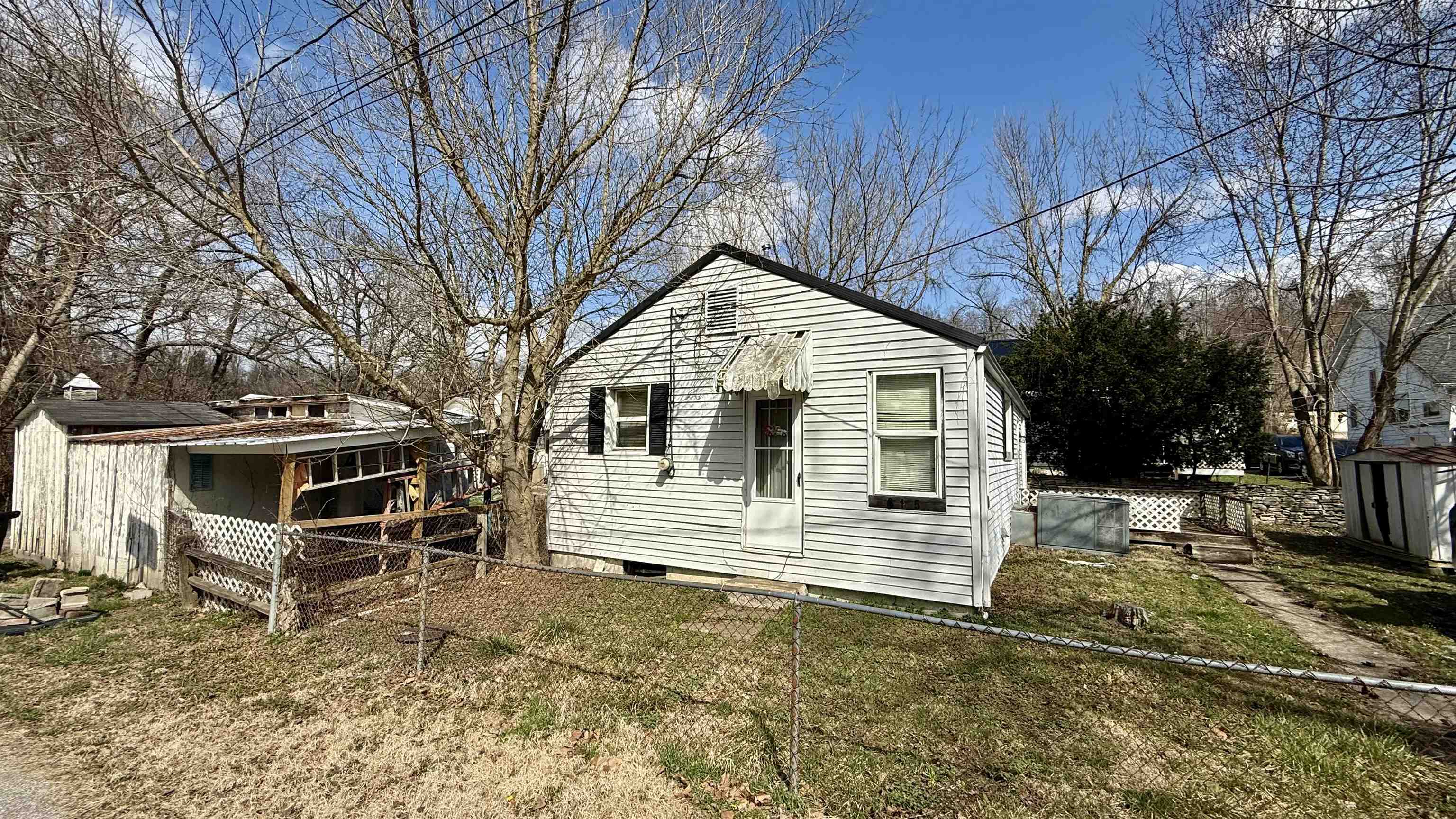 815 Reed Court Raceland, KY 41169 - Photo 3 of 10