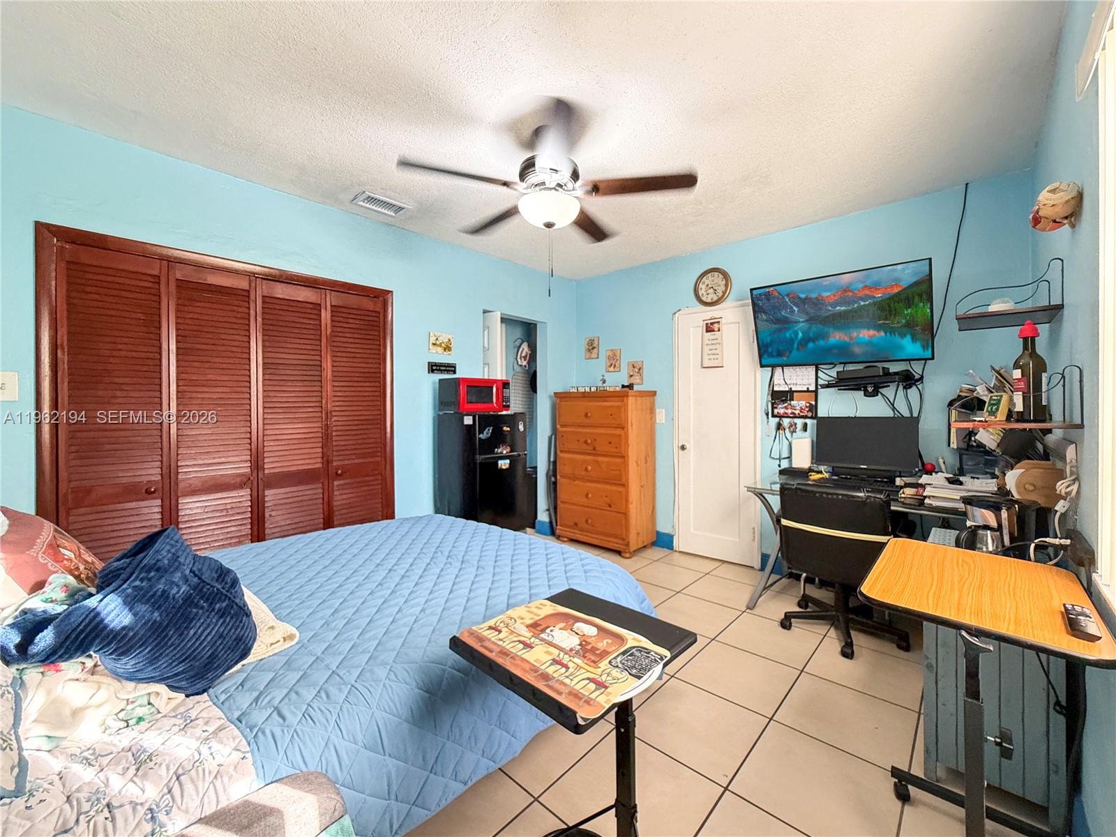 8891 Southwest 28th Street Miami, FL 33165 - Photo 12 of 21